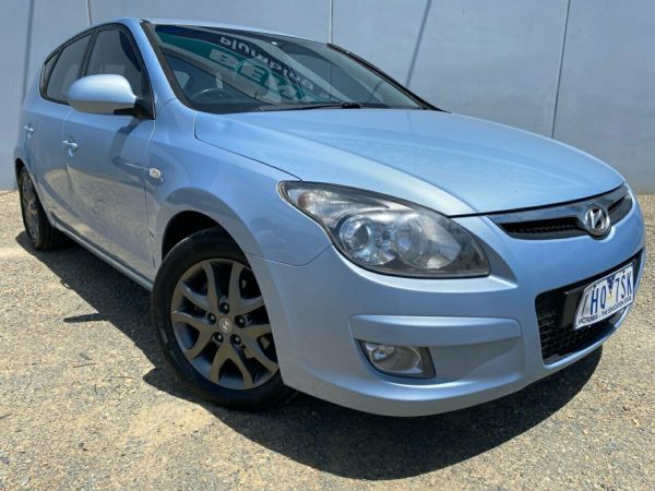 2011 Hyundai i30 FD MY11 SLX 1.6 CRDi Blue 5 Speed Manual Hatchback image