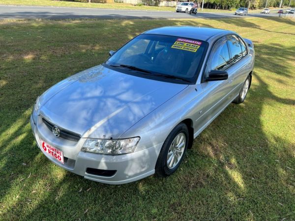 2005 Holden Commodore Sedan Executive VZ image