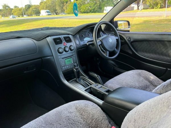 2005 Holden Commodore Sedan Executive VZ image