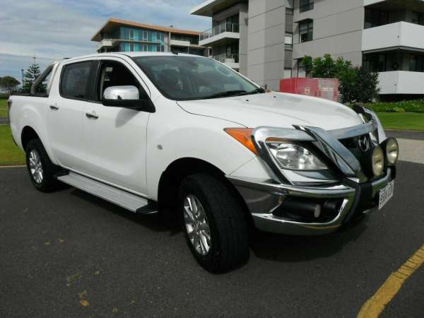 2015 Mazda BT-50 MY16 GT (4x4) White 6 Speed Automatic Dual Cab Utility image