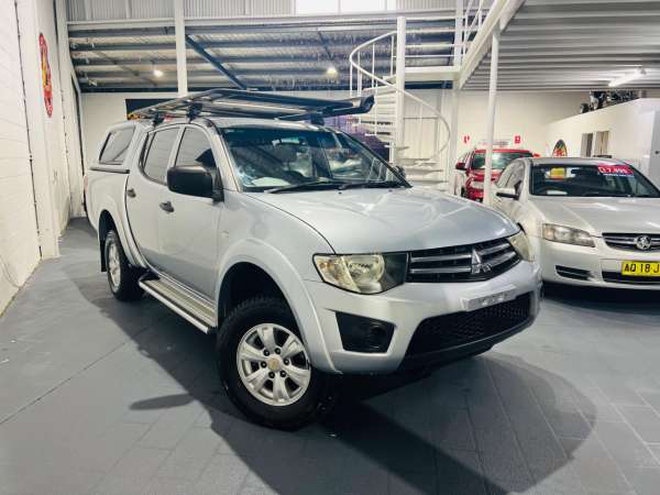 2013 Mitsubishi Triton Utility MN GLX Utility Double Cab 4dr Auto 4sp 4x4 2.5DT image