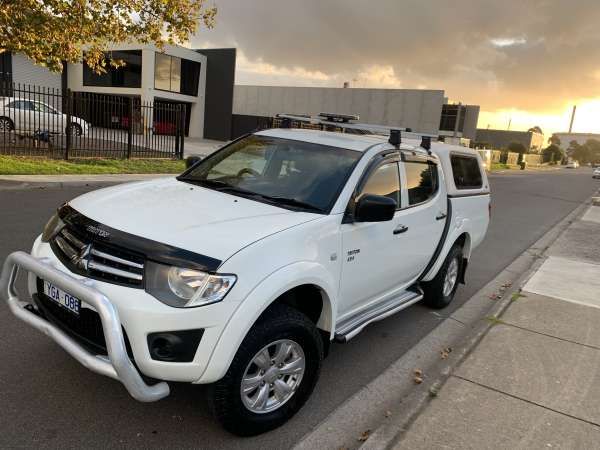 2011 MITSUBISHI TRITON Dual Cab Utility image