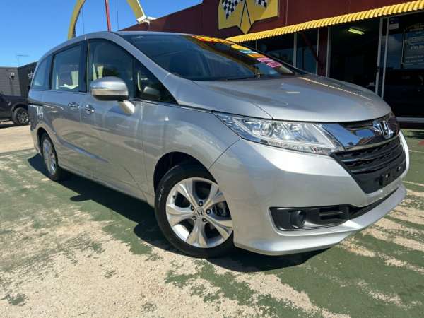 2017 Honda Odyssey Wagon VTi RC MY18 image