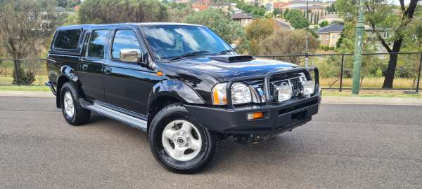 2010 NISSAN NAVARA Dual Cab Utility image