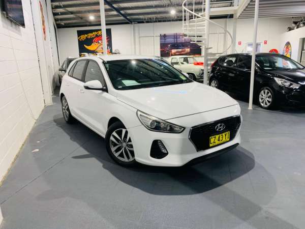 2017 Hyundai I30 Hatchback PD MY18 Active Hatchback 5dr Spts Auto 6sp 2.0 image