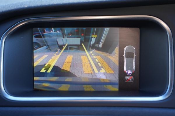 2017 Volvo V40 Hatchback T4 Inscription M Series MY18 image