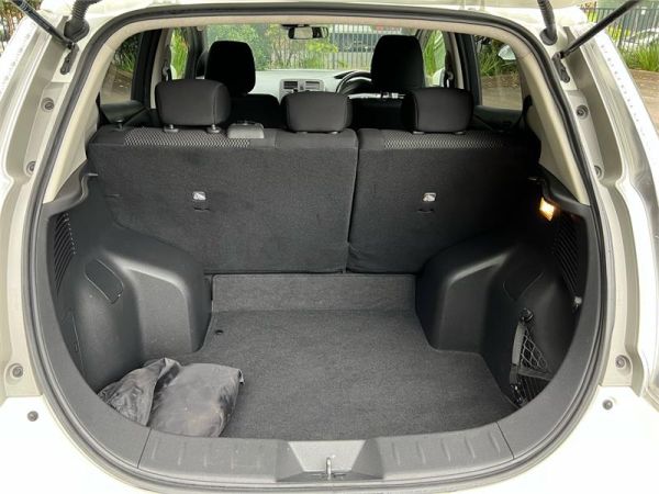 2016 Nissan Leaf Hatchback 30S AZE0 image