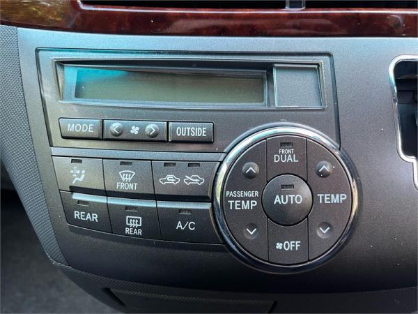 2011 Toyota Estima STATION WAGON AERAS ACR50 image