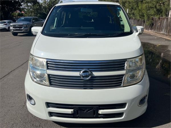 2009 Nissan Elgrand Wagon Highway Star E51 image