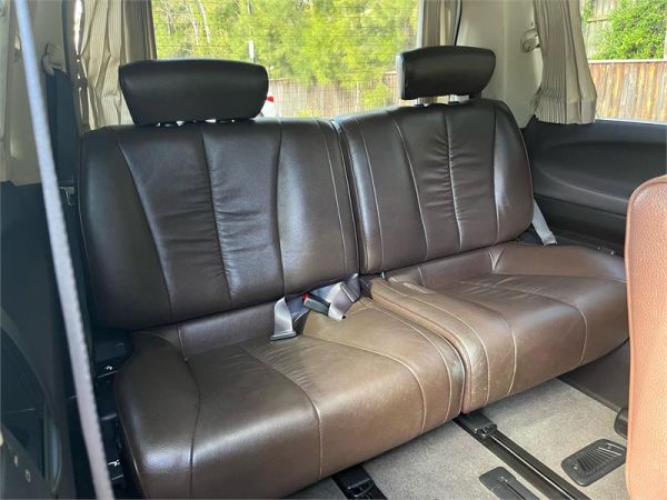 2009 Nissan Elgrand Wagon Highway Star E51 image