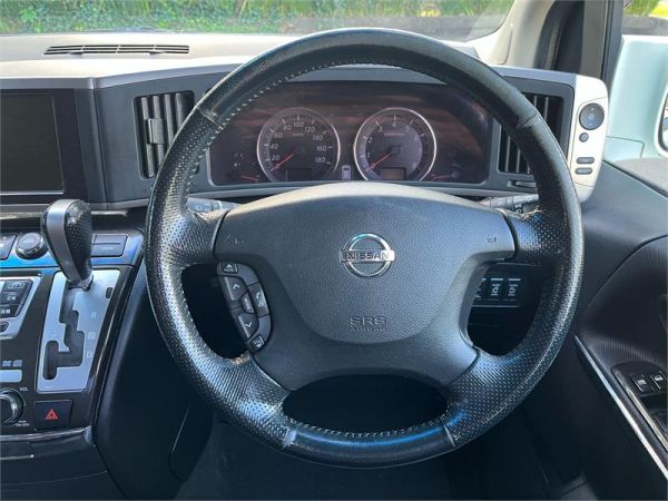 2009 Nissan Elgrand Wagon Highway Star E51 image