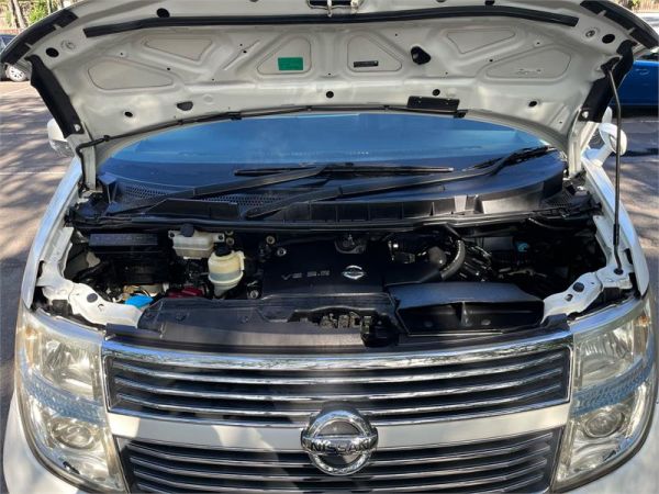 2009 Nissan Elgrand Wagon Highway Star E51 image