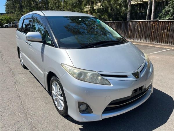 2011 Toyota Estima STATION WAGON AERAS ACR50 image