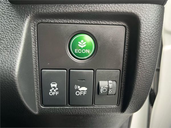 2014 Honda Vezel Station Wagon HYBRID HYBRID RU3 image