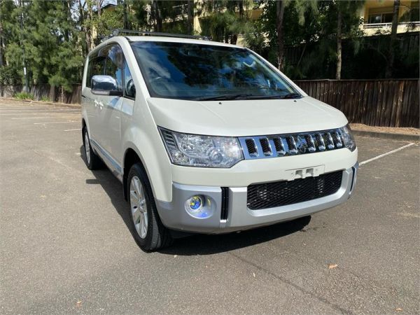2014 Mitsubishi Delica Station Wagon D POWER PACK CV1W image