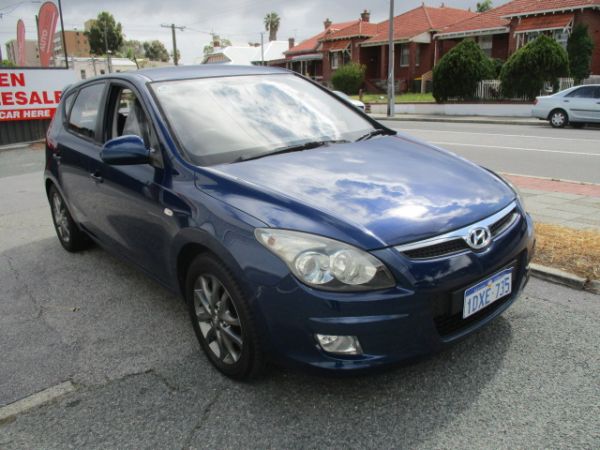 Hyundai I30 Hatchback 2012 image