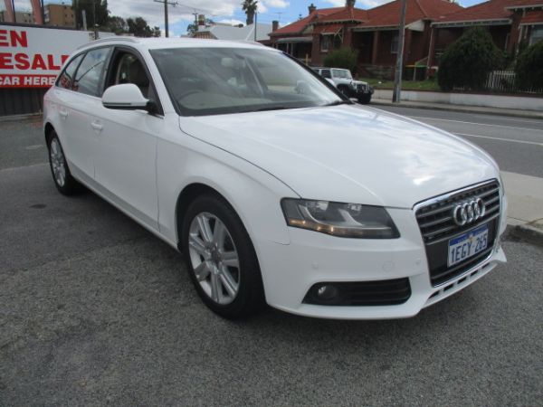 AUDI A4 2.0 TDI AVANT WAGON 2009 image