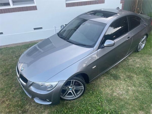 2011 Bmw 3 2D COUPE 20d E92 MY11 image