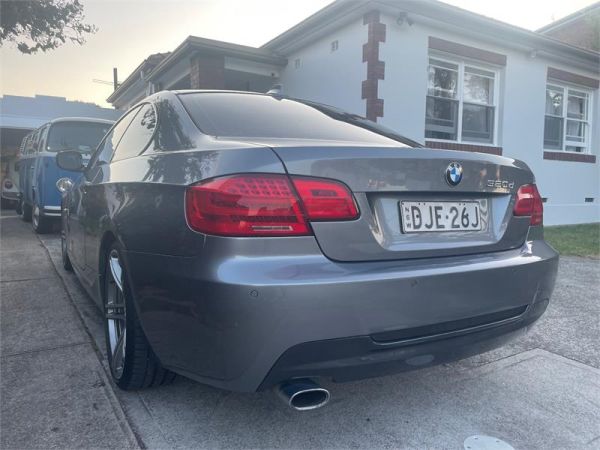 2011 Bmw 3 2D COUPE 20d E92 MY11 image