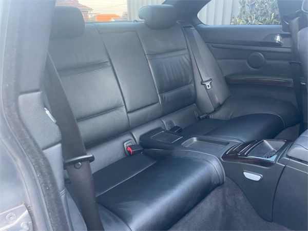 2011 Bmw 3 2D COUPE 20d E92 MY11 image