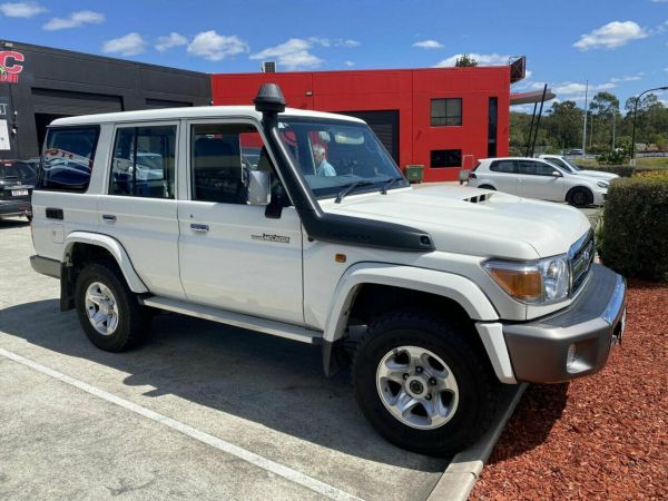 2020 Toyota Landcruiser Wagon GXL VDJ76R image