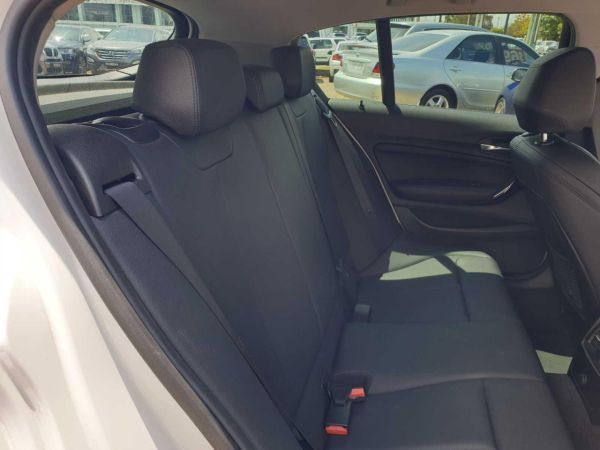 2015 Bmw 1 5D HATCHBACK 20i SPORT LINE F20 LCI image