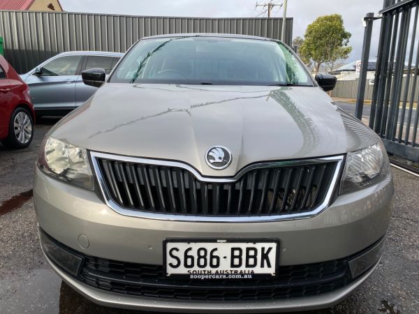 2014 Skoda RAPID Hatch image