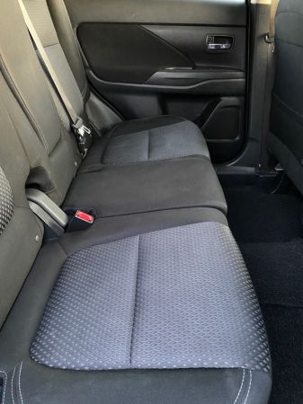 2018 Mitsubishi OUTLANDER 7 Seater SUV image
