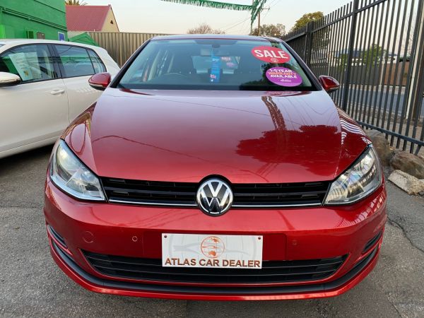 2015 Volkswagen GOLF 90 TSI Hatch image