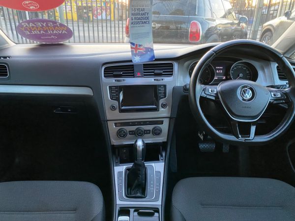 2015 Volkswagen GOLF 90 TSI Hatch image