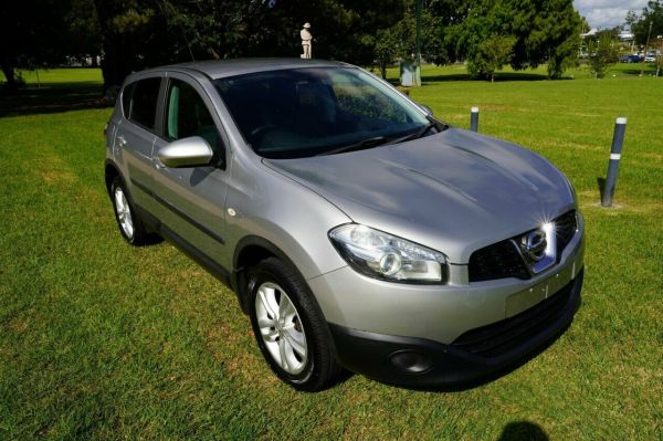2013 Nissan Dualis J10 Series 3 TI (4x2) Silver 6 Speed Manual Wagon image