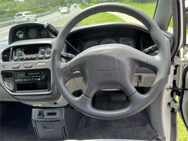 2001 MITSUBISHI DELICA 4D WAGON EXCEED (SPACEGEAR) image
