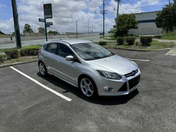 2012 Ford Focus Hatchback TITANIUM LW LW image