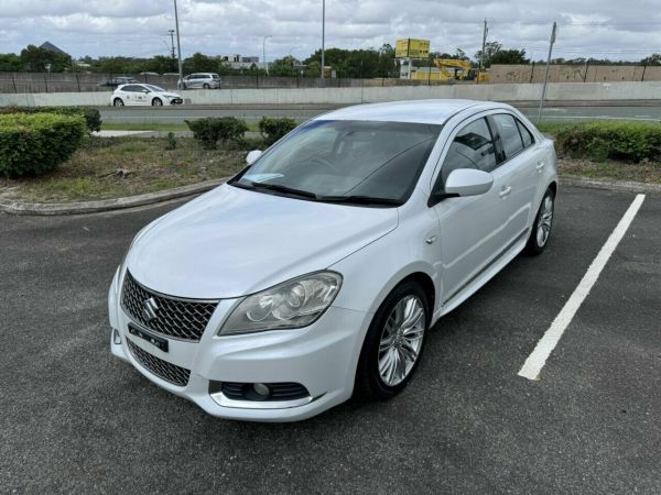 2013 Suzuki Kizashi Sedan Sport FR MY14 image