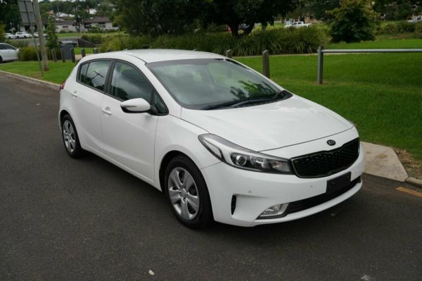 2018 Kia Cerato YD MY18 S White 6 Speed Auto Seq Sportshift Hatchback image
