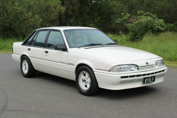 1987 Holden Commodore Sedan SL VL image