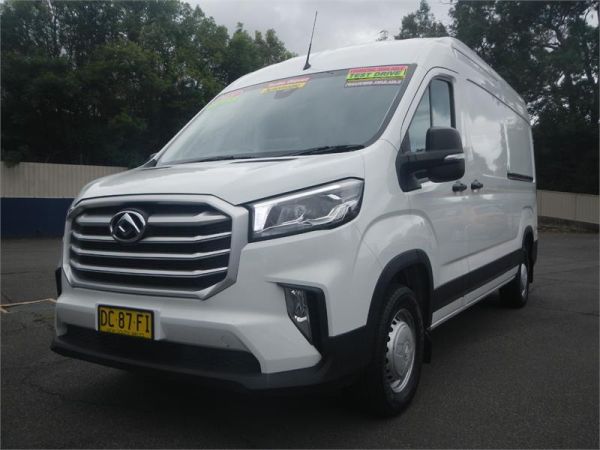 2021 Sv63d Deliver 9 VAN LWB SV63D MID ROOF RWD image