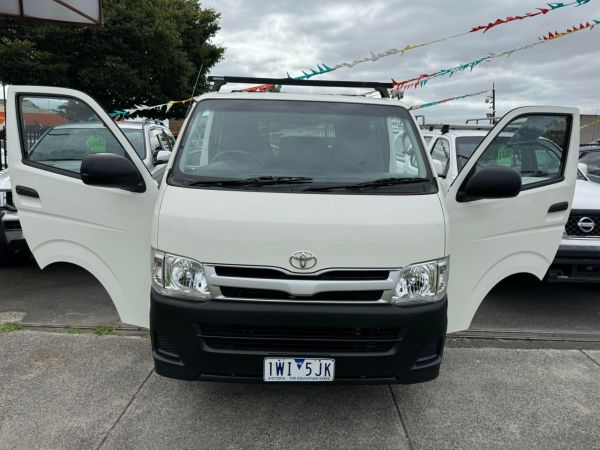 2013 Toyota HiAce Van image