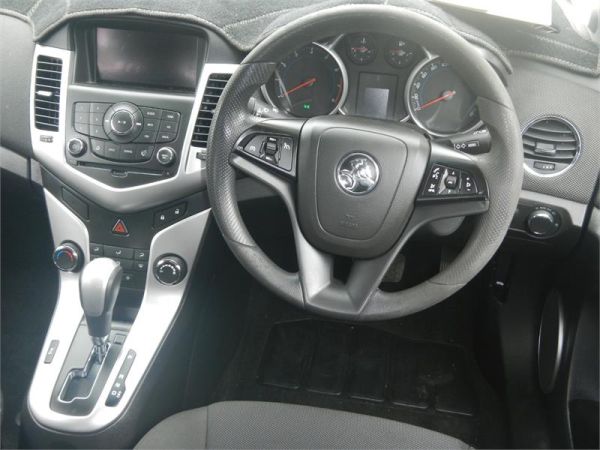 2015 Holden Cruze 4D SEDAN EQUIPE JH MY15 image