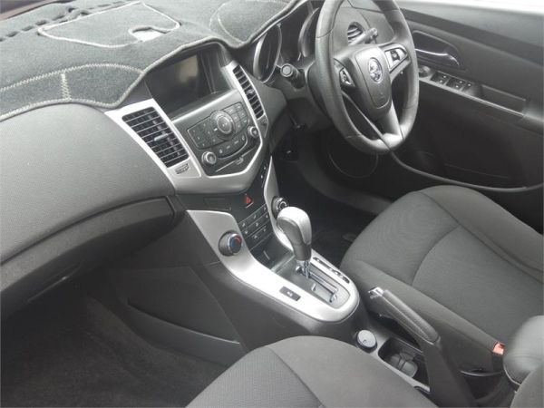2015 Holden Cruze 4D SEDAN EQUIPE JH MY15 image