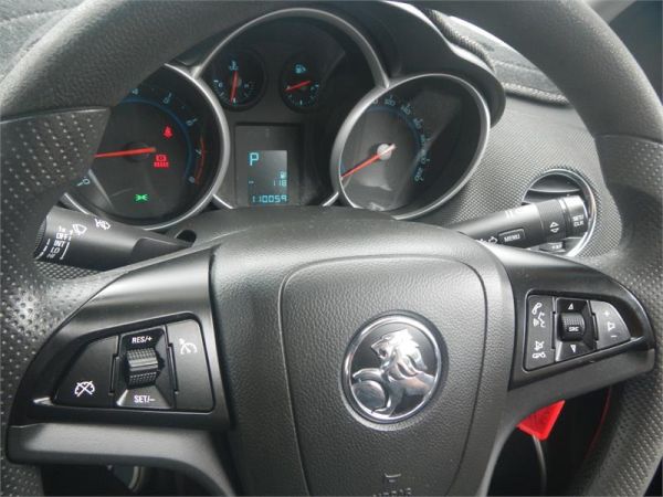 2015 Holden Cruze 4D SEDAN EQUIPE JH MY15 image