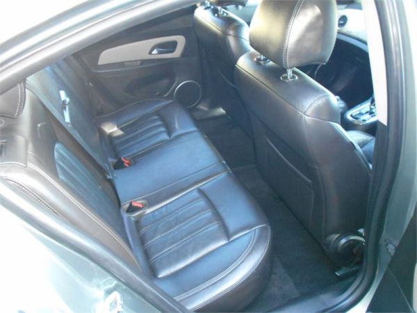 2015 Holden Cruze 4D SEDAN CDX JH MY15 image