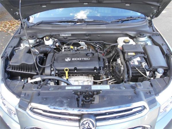 2015 Holden Cruze 4D SEDAN CDX JH MY15 image
