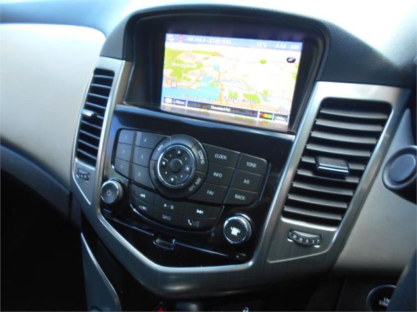 2015 Holden Cruze 4D SEDAN CDX JH MY15 image