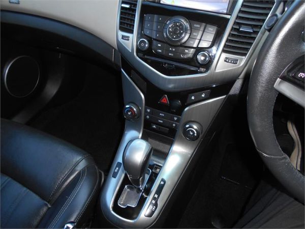 2015 Holden Cruze 4D SEDAN CDX JH MY15 image