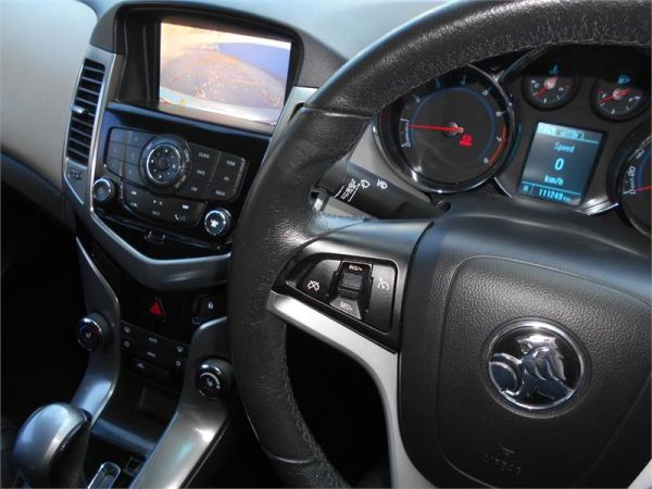2015 Holden Cruze 4D SEDAN CDX JH MY15 image