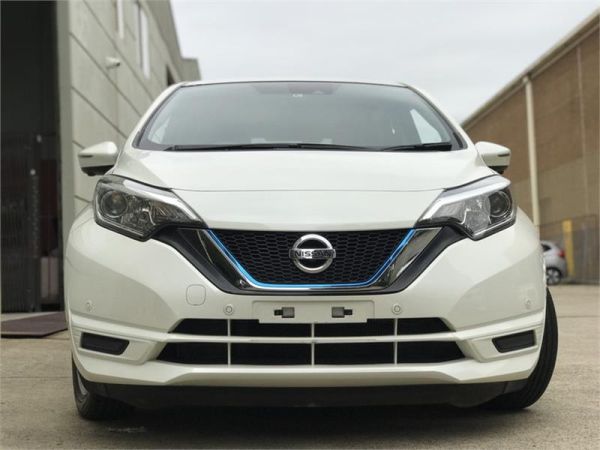 2018 Nissan Note 5D HATCHBACK e-POWER X (HYBRID) HE12 image