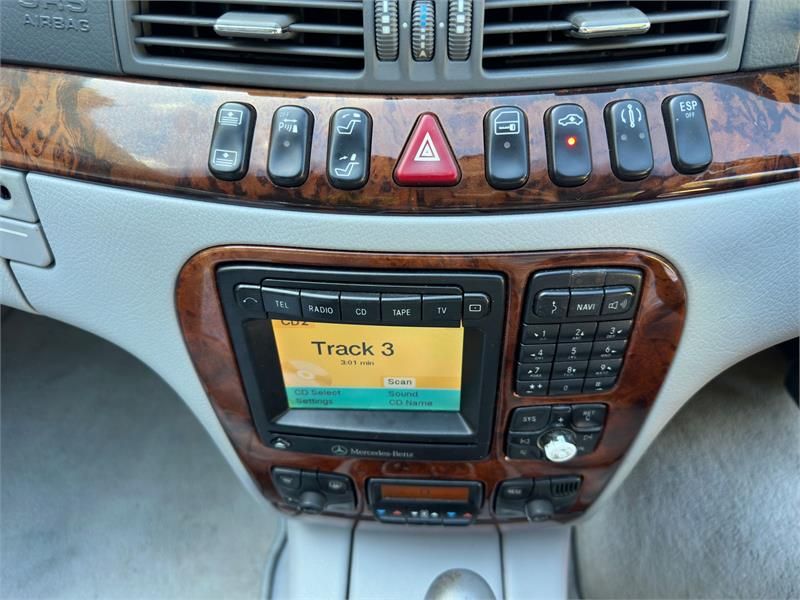 Image for 2001 MERCEDES-BENZ S500 4D SEDAN W220 L 22