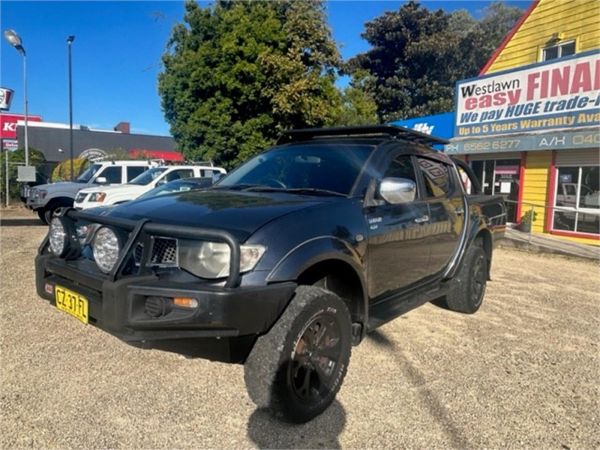 2010 Mitsubishi Triton DOUBLE CAB UTILITY GLX MN MY10 image