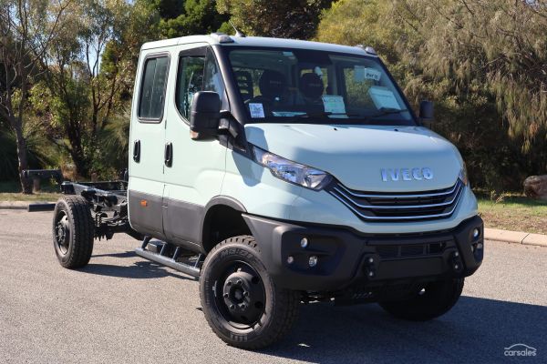 2023 Iveco Daily 70S18 image